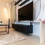 Apartment Hajnal #1 Deluxe With Terrace By Mital Szeged