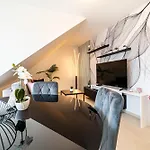 Hajnal #1 Deluxe With Terrace By Mital Apartment Szeged