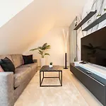 Apartment Hajnal #1 Deluxe With Terrace By Mital Szeged