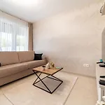 Hajnal #1 Deluxe With Terrace By Mital Szeged