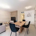 Hajnal #1 Deluxe With Terrace By Mital Apartment *