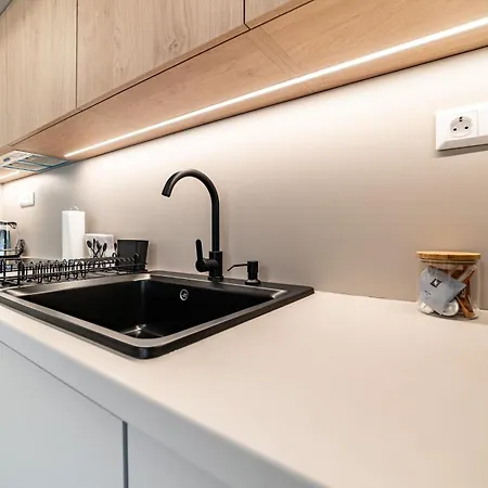 Apartment Hajnal #1 Deluxe With Terrace By Mital